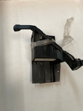 Charger l'image dans la galerie, Ski-Doo Battery Support ( réf : 518326472 )