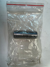 Charger l'image dans la galerie, Ski-Doo Piston Pin ( réf : 420916412 )