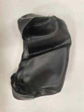 Charger l'image dans la galerie, Ski-Doo BACKREST COVER (ref : 605355498)