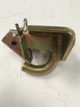 Carica l'immagine nel visualizzatore di Gallery, Ski-Doo Hitch ass'y. Europe (ref : 5344156)