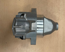 Charger l'image dans la galerie, Ski-Doo Boitier *housing (ref : 410210800)
