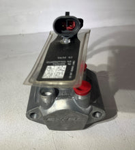 Charger l'image dans la galerie, Ski-Doo Fuel Injector (ref : 512061233)