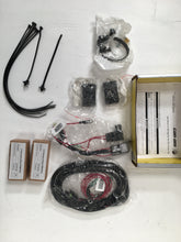 Charger l'image dans la galerie, Can-Am Light Mounting Kit for LED Light Bar (ref : 715002175)