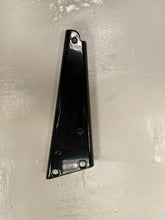 Charger l'image dans la galerie, Ski-Doo LH Bumper Plate (ref : 605355113)