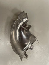 Charger l'image dans la galerie, Ski-Doo Rear Upper Enveloppe (ref : 514053313)