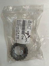 Charger l'image dans la galerie, Ski-Doo Sprocket 21 Teeth (ref : 504152927)