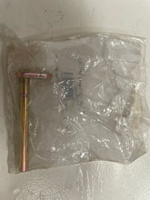 Charger l'image dans la galerie, Ski-Doo Welded Axel Fork (ref : 504152956)