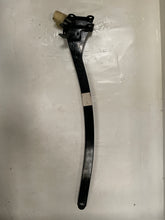Charger l'image dans la galerie, Ski-Doo R.H. Swing arm (ref : 605251768)