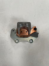 Cargar imagen en el visor de la galería, Can-Am RH Caliper (ref : 705600728)
