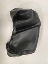 Cargar imagen en el visor de la galería, Ski-Doo BACKREST COVER  (ref : 605355498)
