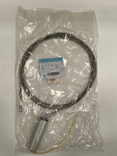 Cargar imagen en el visor de la galería, Can-Am RH Hose Assy Commander (ref : 706201999)
