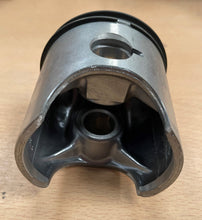 Cargar imagen en el visor de la galería, BRP Piston 420887550 - 420886100
