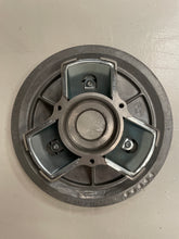 Carica l&#39;immagine nel visualizzatore di Gallery, Ski-Doo SLIDING FLANGE (ref : 417126620)
