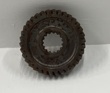 Charger l&#39;image dans la galerie, Ski-Doo Sprocket 34 Teeth (ref : 875156054)
