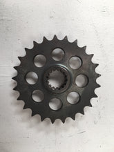 Cargar imagen en el visor de la galería, Ski-Doo Sprocket 25 Tooth (ref : 504088600)
