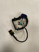 Carica l&#39;immagine nel visualizzatore di Gallery, Ski-Doo LH Switch Housing (ref : 515176504)
