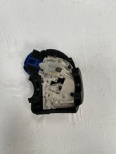 Cargar imagen en el visor de la galería, Ski-Doo  Switch Housing (ref : 515177028)
