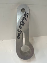 Cargar imagen en el visor de la galería, Ski-Doo Steering Arm (ref : 506130500 )
